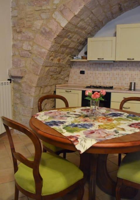 La Chiocciola Assisi Lägenhet Exteriör bild